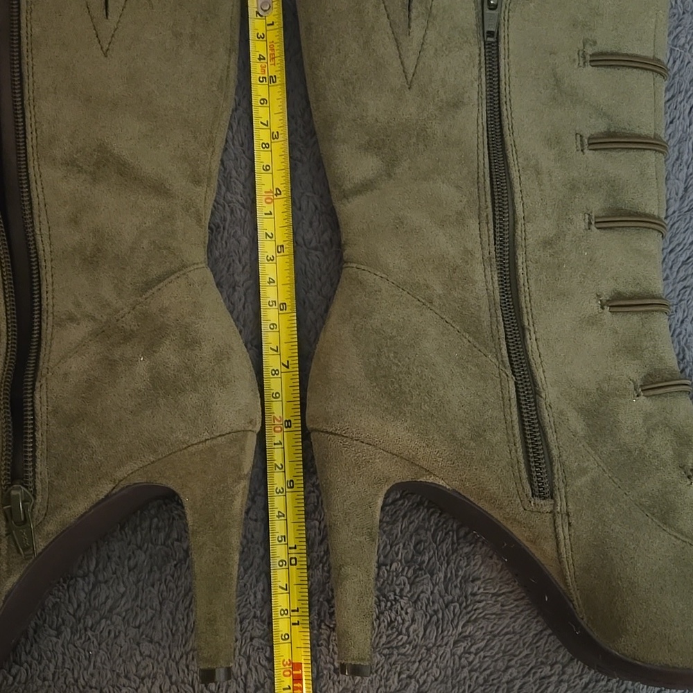 Rialto Chung Faux Suede Mid-Calf Booties-Olive Green Sz 9M - Picture 10 of 10